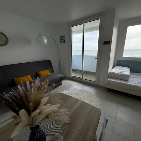 Apartment Reve Marin, Face