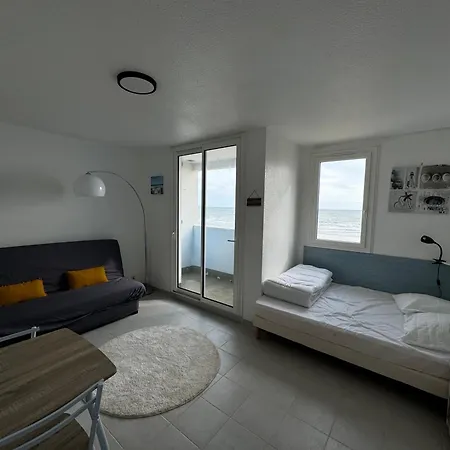 Apartment Reve Marin, Face *