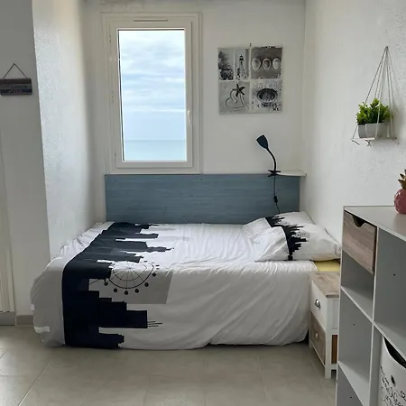 Apartment Reve Marin, Face *
